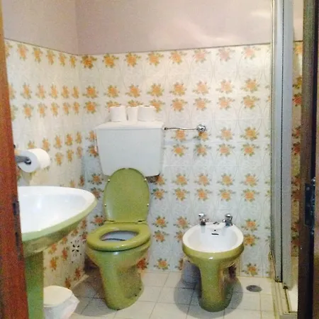 Bed & Breakfast Pensao Algarve *