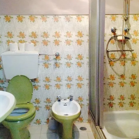 Bed & Breakfast Pensao Algarve *